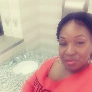 Meet your Posher, Janice